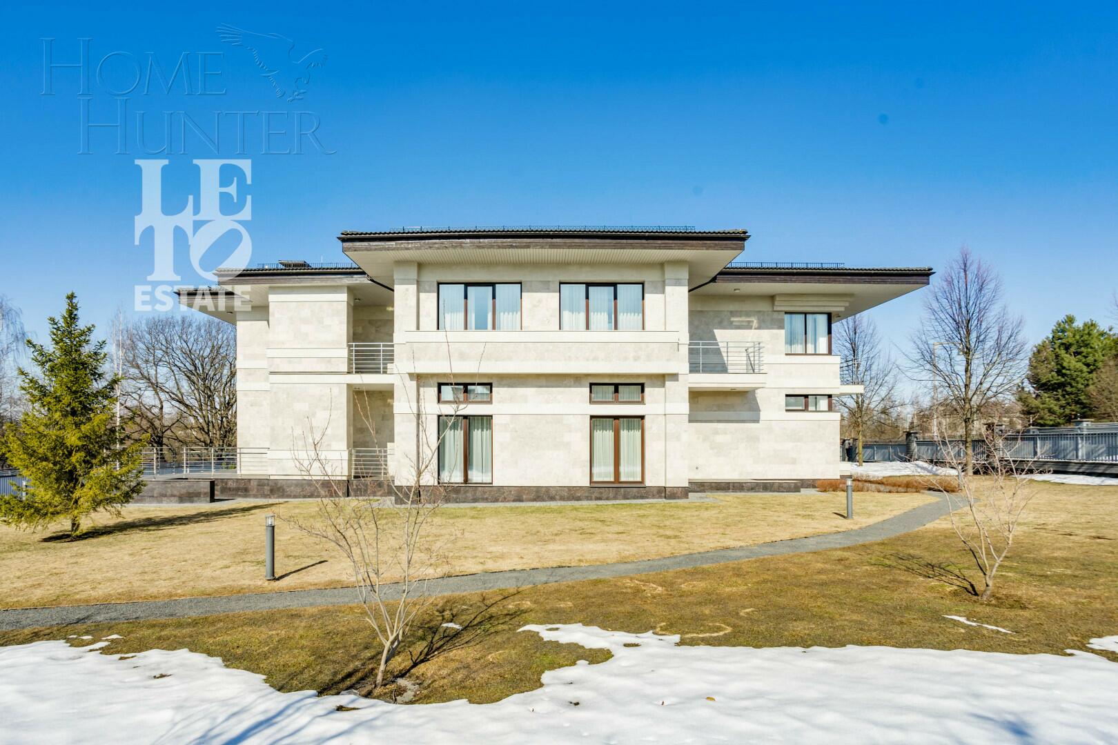 2-этажный коттедж 1 015.19 м² с отделкой