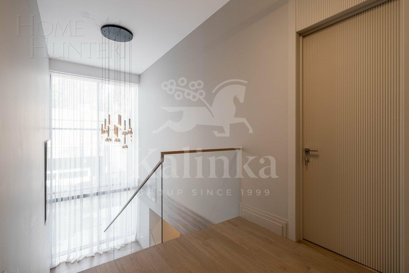 2-этажный коттедж 380 м² с отделкой