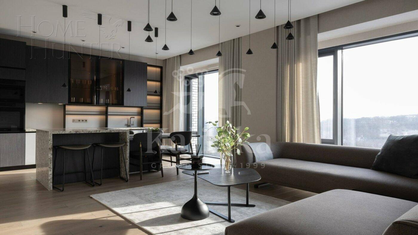 4-КОМН. КВАРТИРА С ОТДЕЛКОЙ 98.7 М² НА 8 ЭТАЖЕ