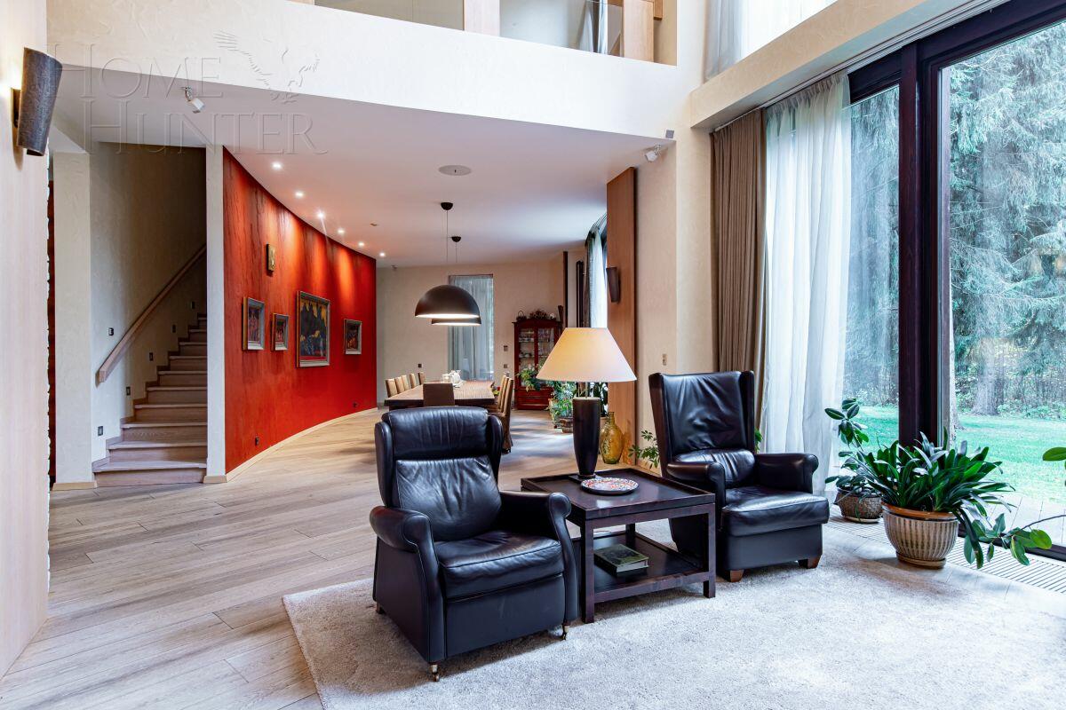 2-этажный коттедж 2 038 м² с отделкой