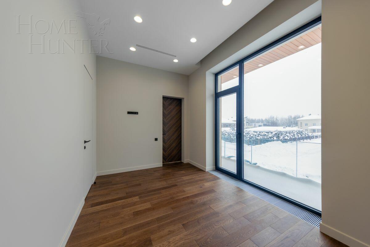 2-этажный коттедж 350 м² с отделкой