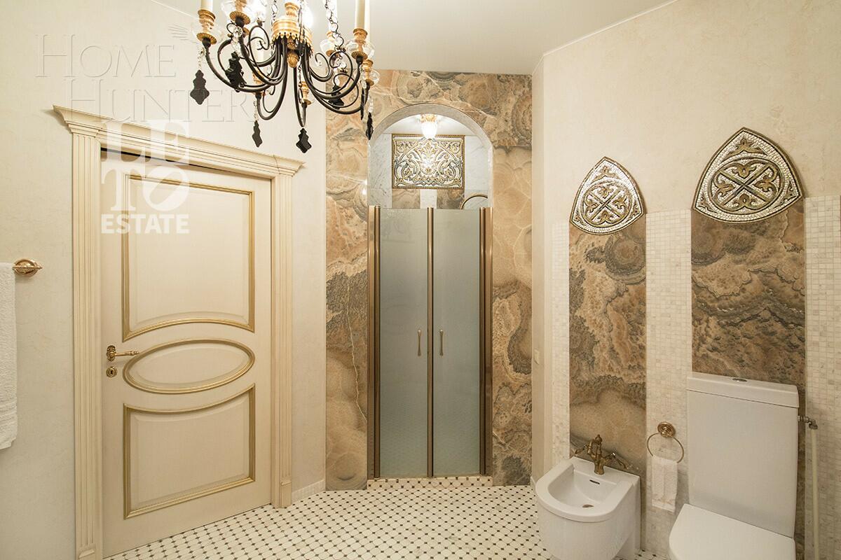 3-этажный коттедж 555 м² с отделкой