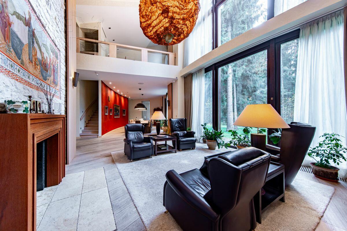 2-этажный коттедж 2 038 м² с отделкой