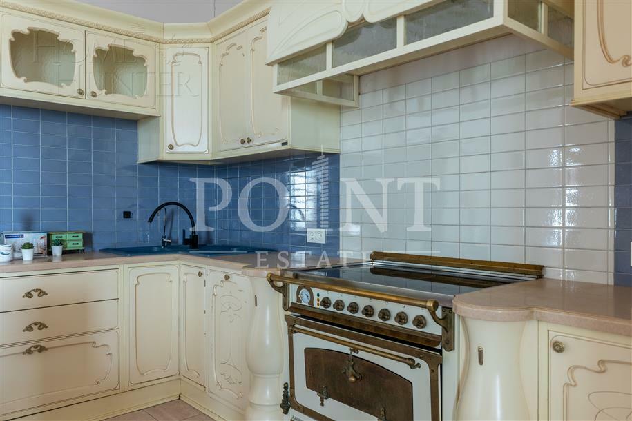 4-КОМН. КВАРТИРА С ОТДЕЛКОЙ 165.4 М² НА 52 ЭТАЖЕ