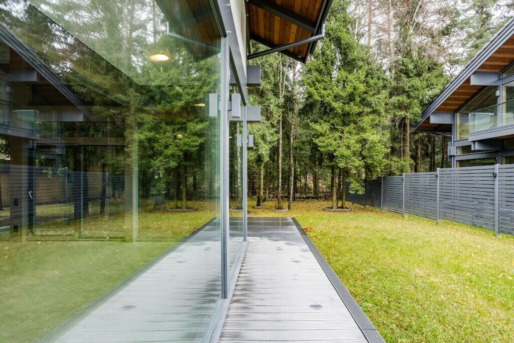 2-этажный коттедж 350 м² с отделкой