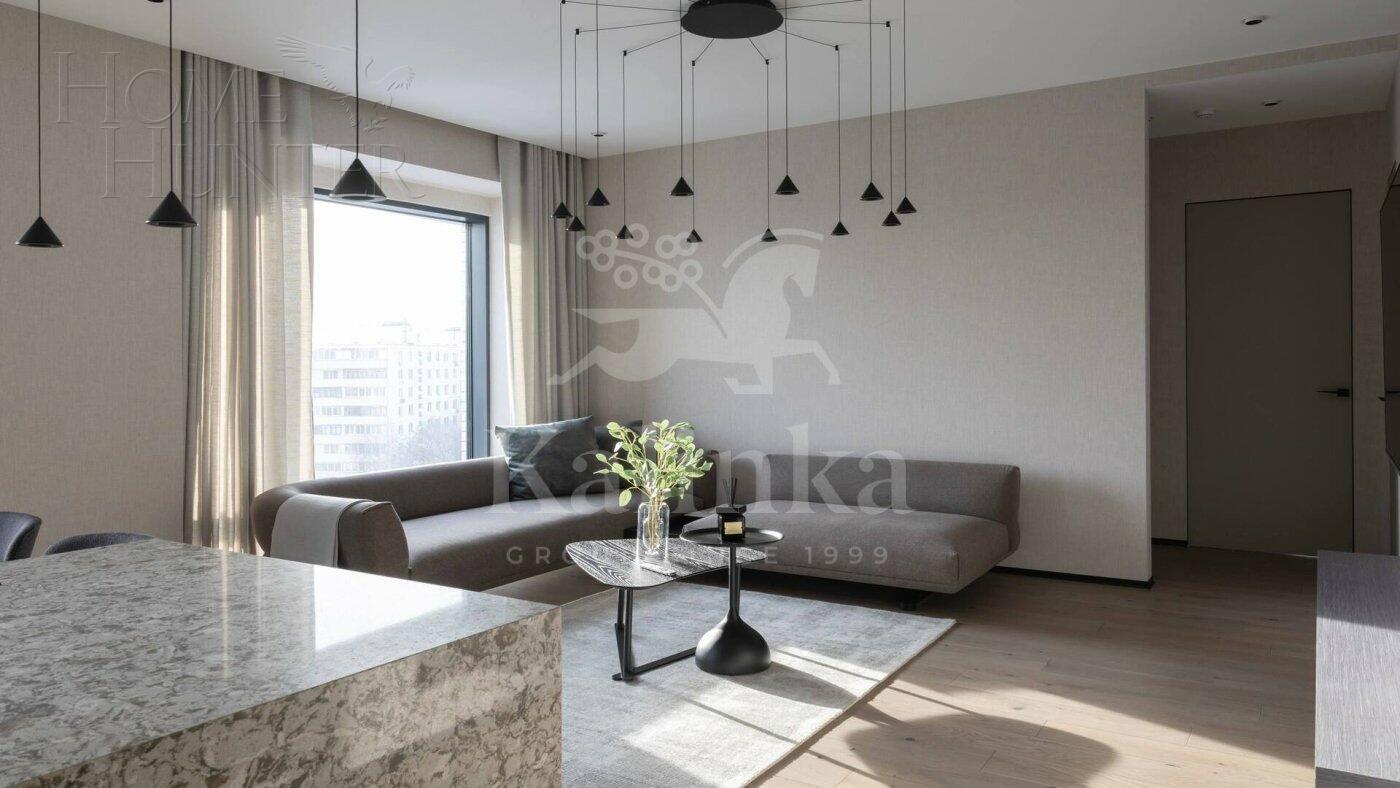 4-КОМН. КВАРТИРА С ОТДЕЛКОЙ 98.7 М² НА 8 ЭТАЖЕ