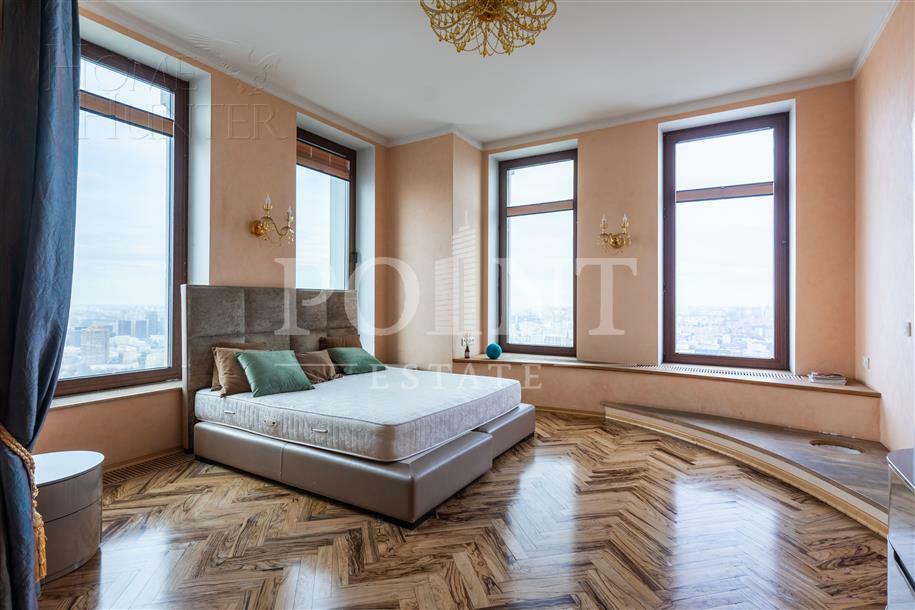 4-КОМН. КВАРТИРА С ОТДЕЛКОЙ 165.4 М² НА 52 ЭТАЖЕ