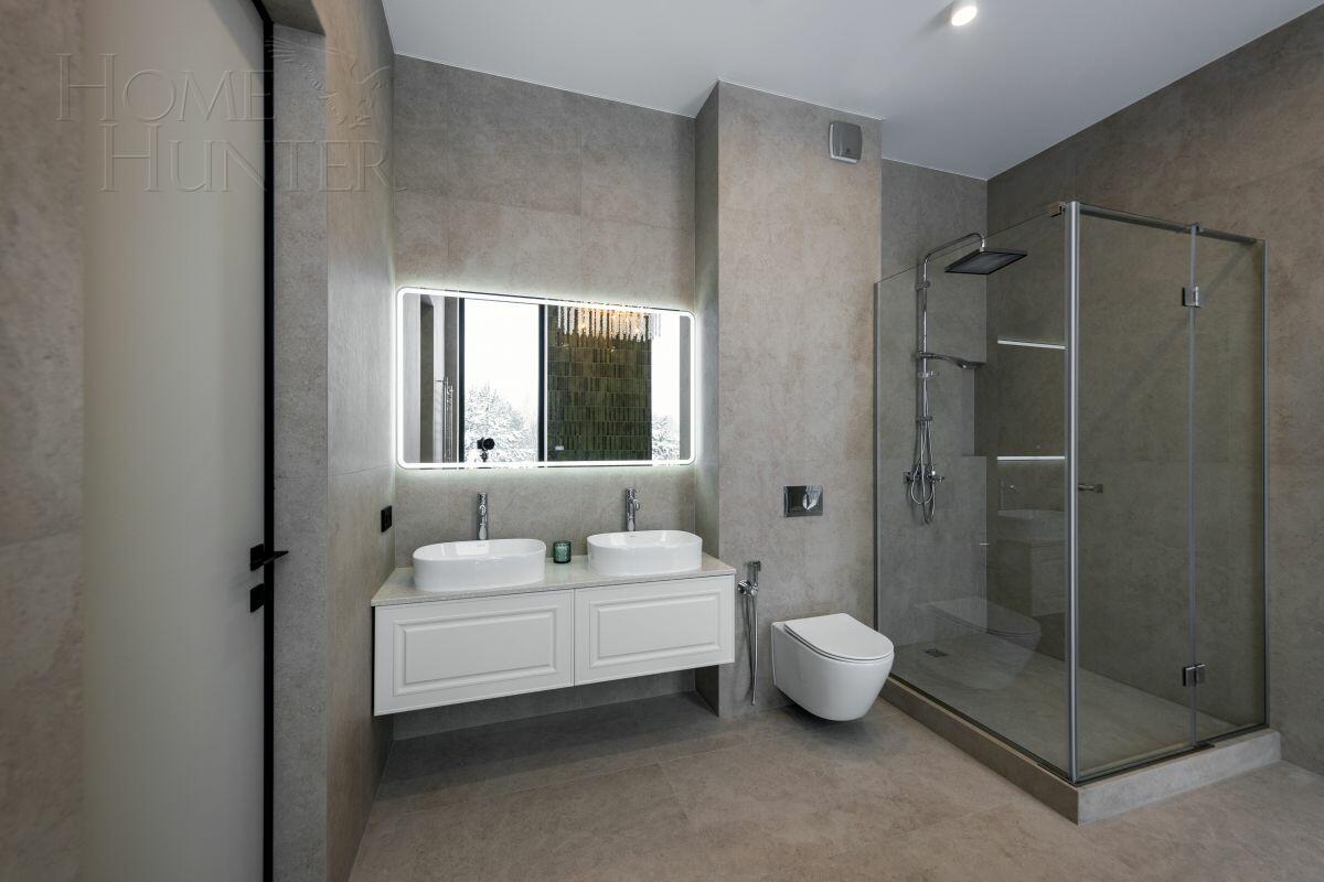 2-этажный коттедж 350 м² с отделкой