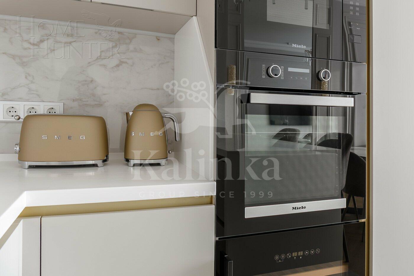 4-КОМН. КВАРТИРА С ОТДЕЛКОЙ 140 М² НА 10 ЭТАЖЕ