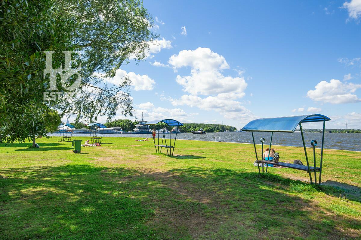 3-этажный коттедж 555 м² с отделкой