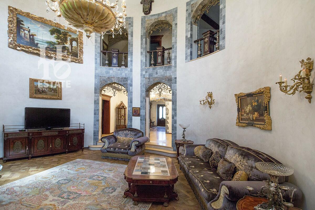 3-этажный коттедж 555 м² с отделкой