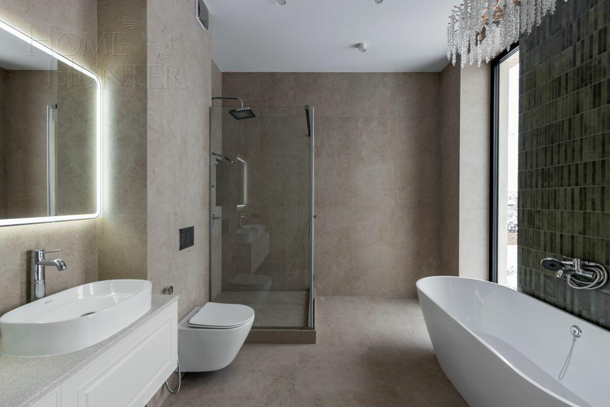 2-этажный коттедж 350 м² с отделкой