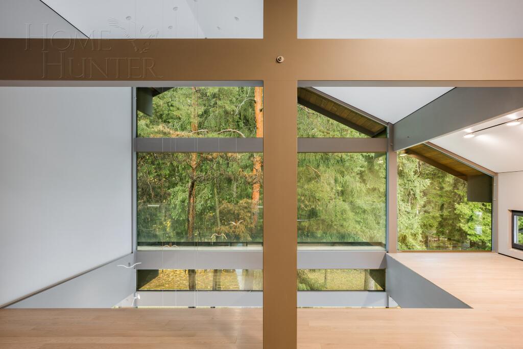 2-этажный коттедж 350 м² с отделкой