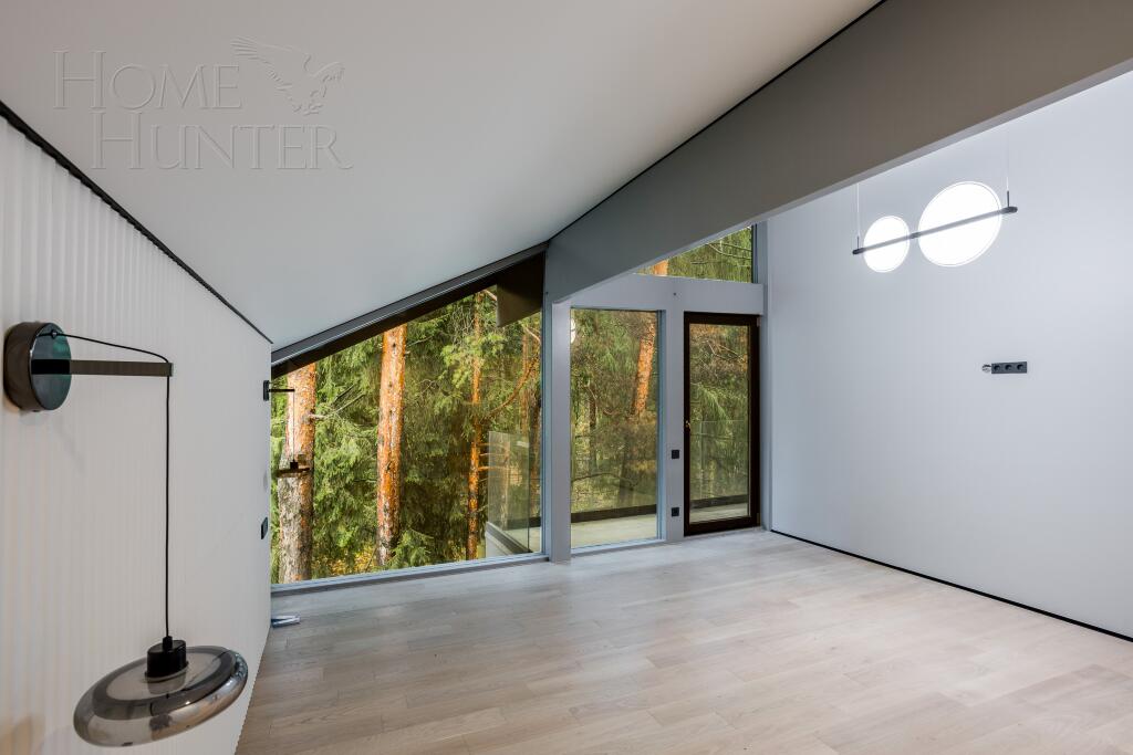 2-этажный коттедж 350 м² с отделкой