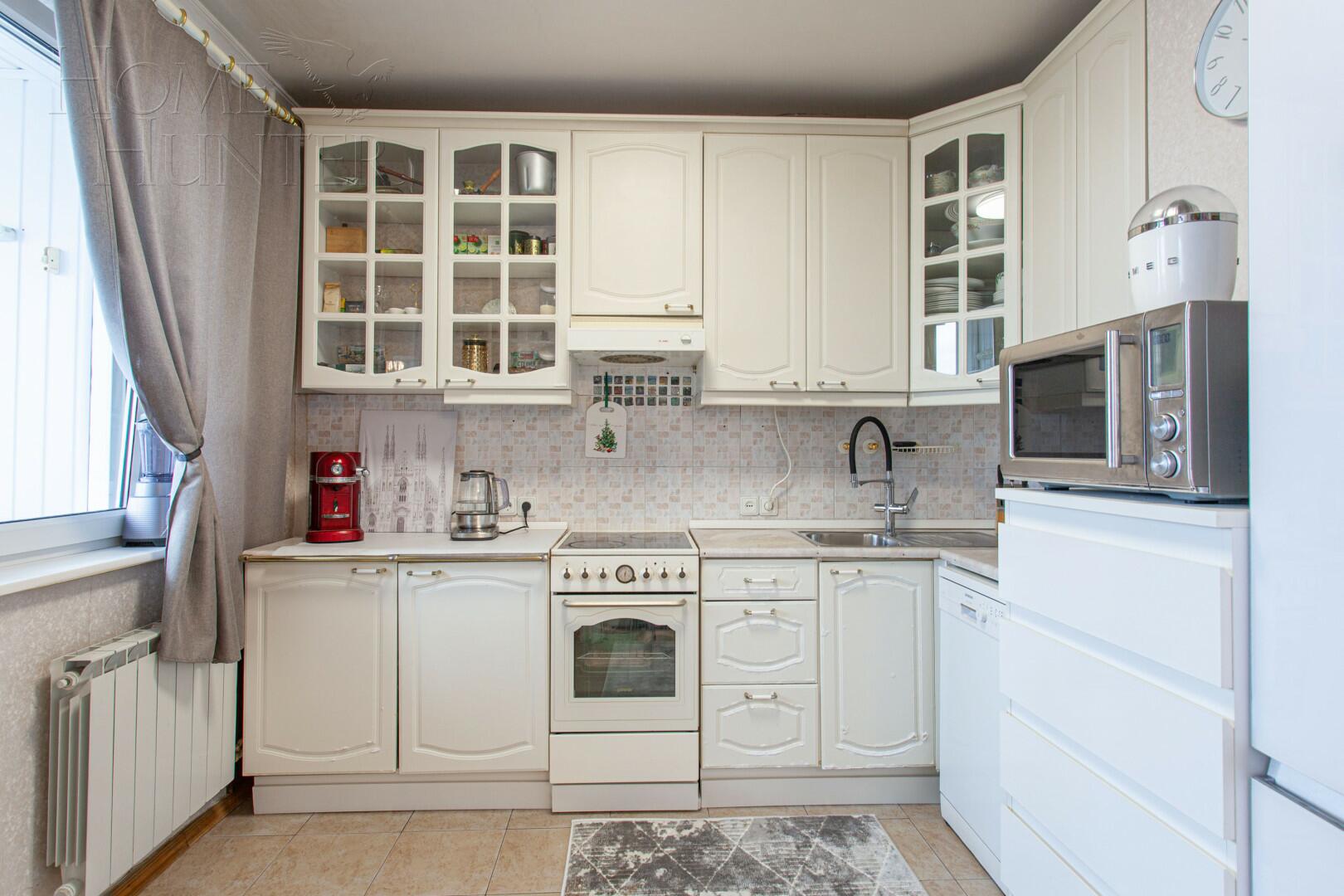 4-КОМН. КВАРТИРА С ОТДЕЛКОЙ 83 М² НА 14 ЭТАЖЕ