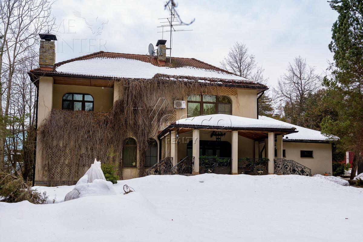 2-этажный коттедж 404 м² с отделкой