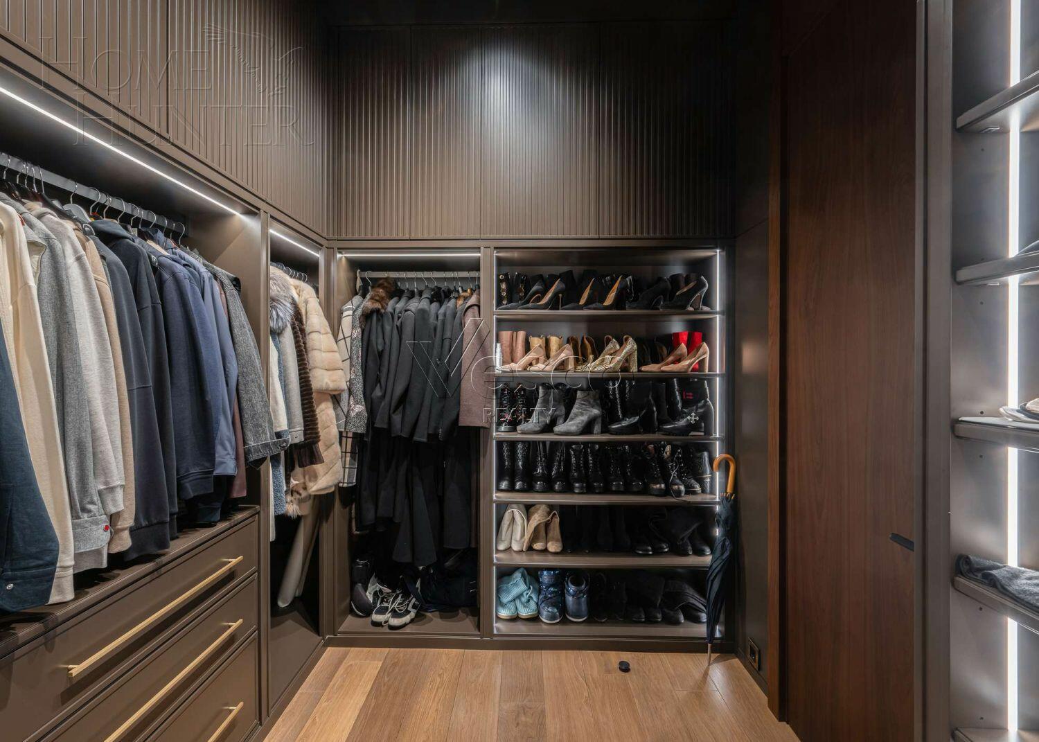 2-УРОВНЕВЫЙ ПЕНТХАУС С ОТДЕЛКОЙ 377 М² НА 4 ЭТАЖЕ