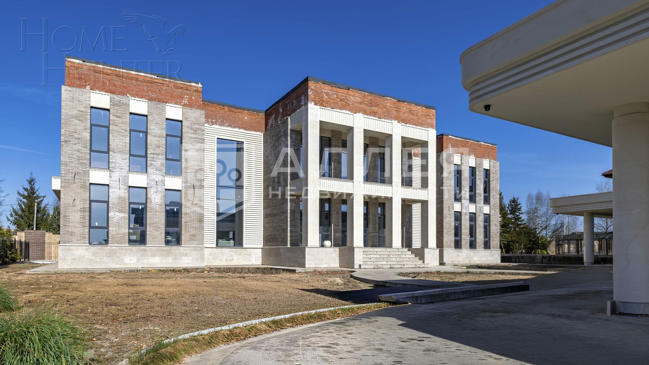 2-этажный коттедж 890 м² без отделки