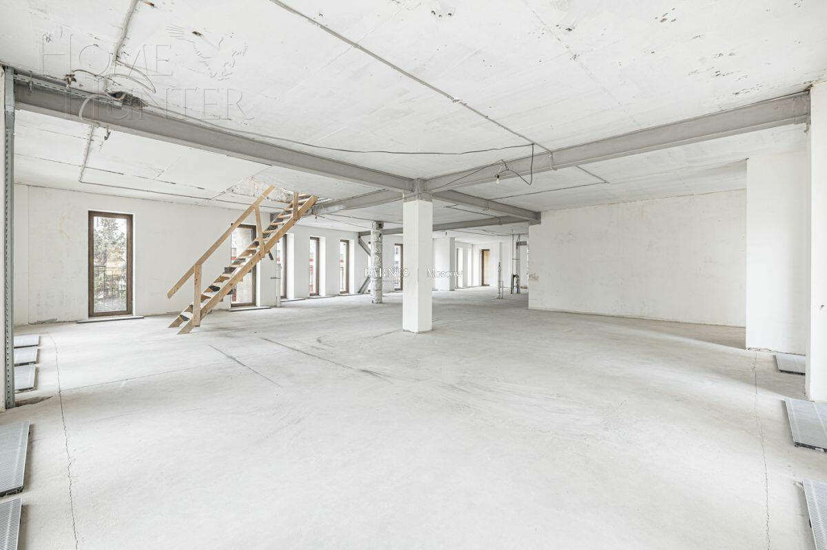 3-УРОВНЕВЫЕ АПАРТАМЕНТЫ БЕЗ ОТДЕЛКИ 664.7 М² НА 3 ЭТАЖЕ