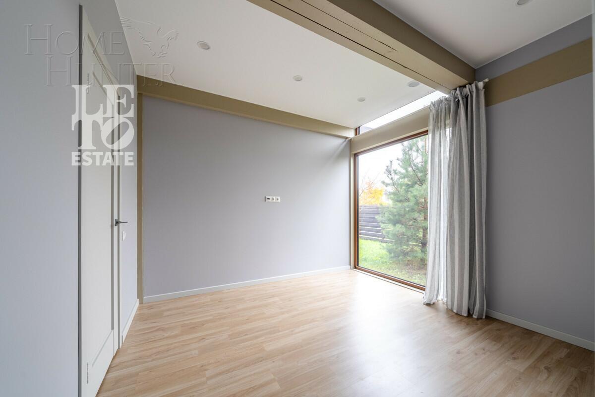 2-этажный коттедж 200 м² с отделкой