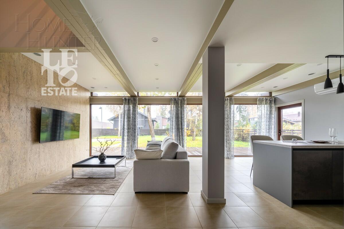 2-этажный коттедж 200 м² с отделкой