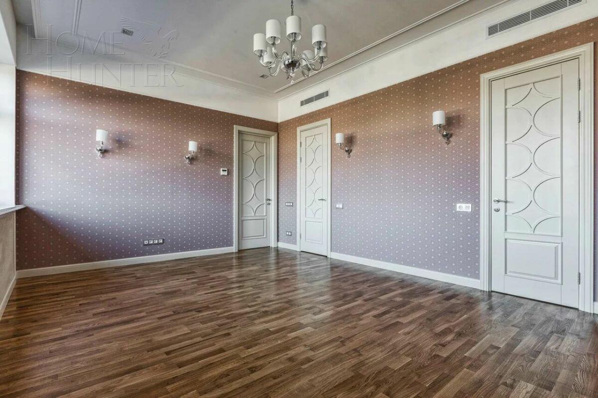 2-этажный коттедж 650 м² с отделкой