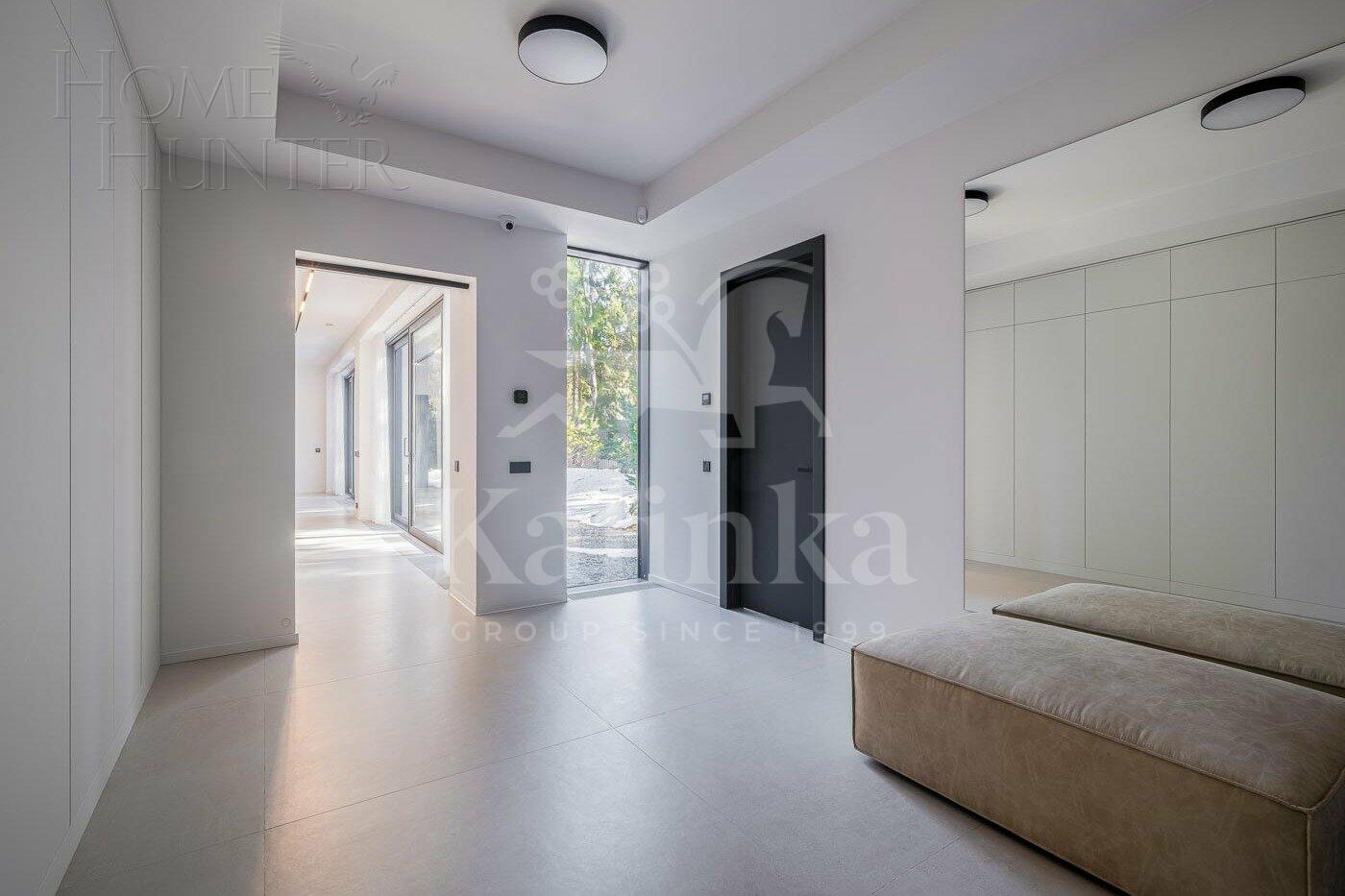 1-этажный коттедж 302 м² с отделкой