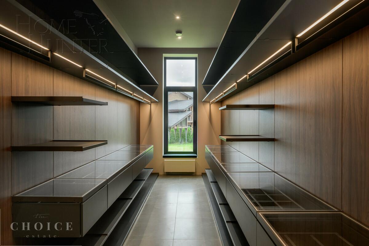 2-этажный коттедж 622 м² с отделкой