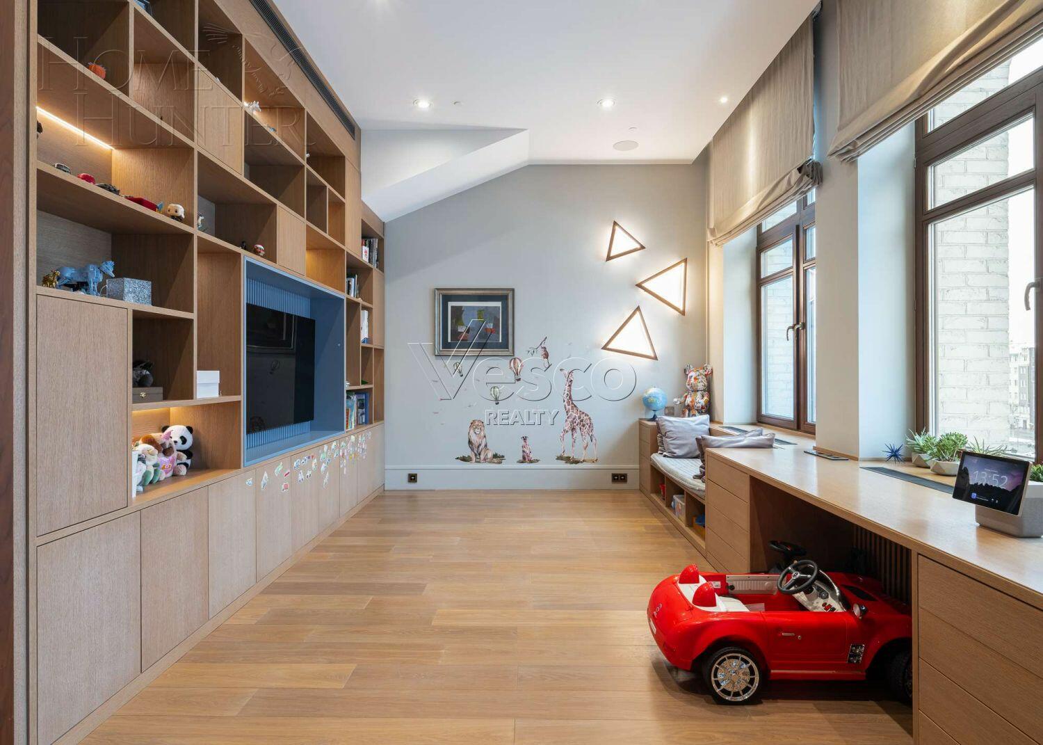 2-УРОВНЕВЫЙ ПЕНТХАУС С ОТДЕЛКОЙ 377 М² НА 4 ЭТАЖЕ