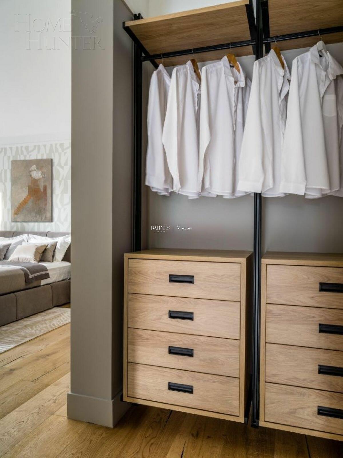 2-этажный коттедж 687 м² с отделкой