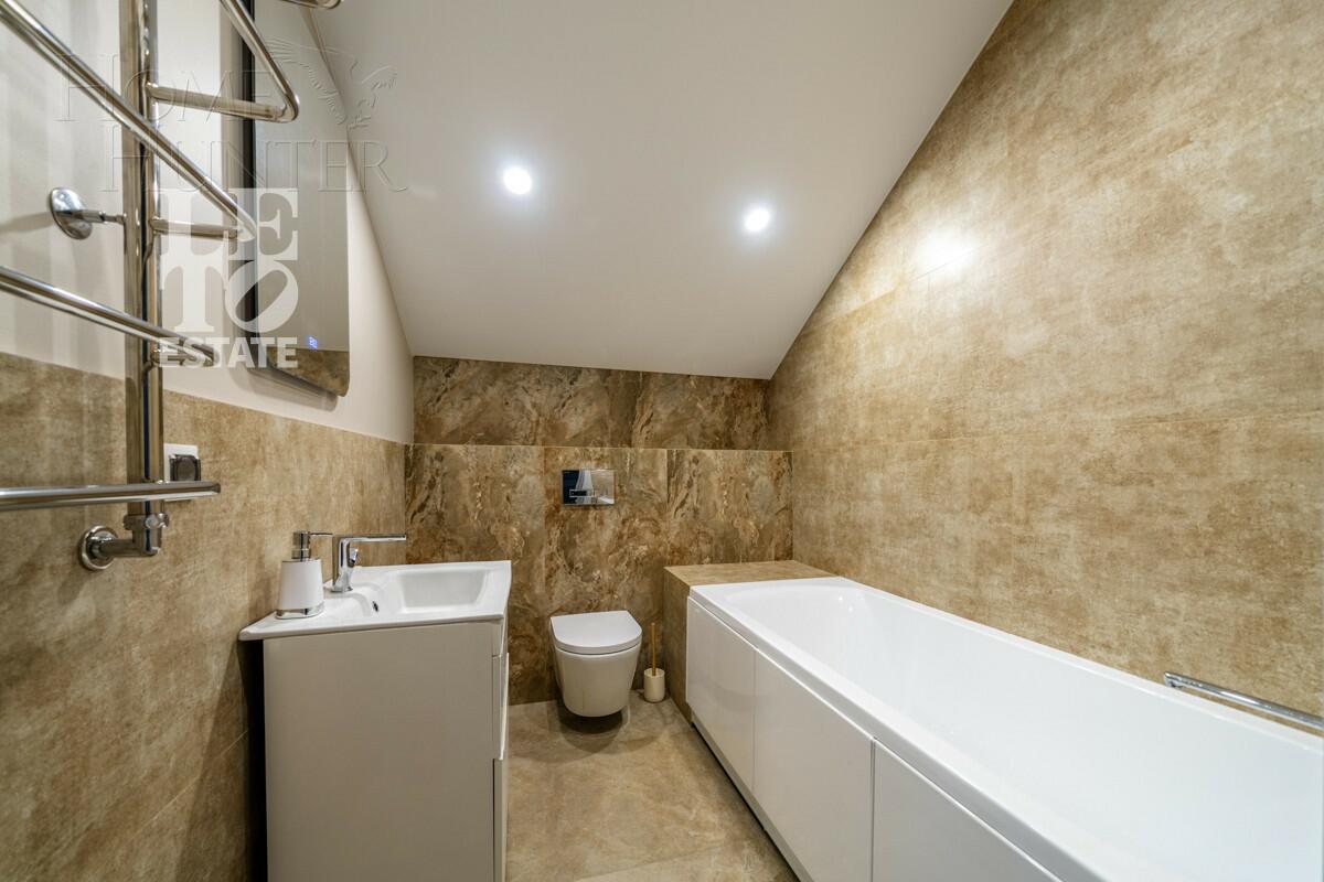 2-этажный коттедж 200 м² с отделкой