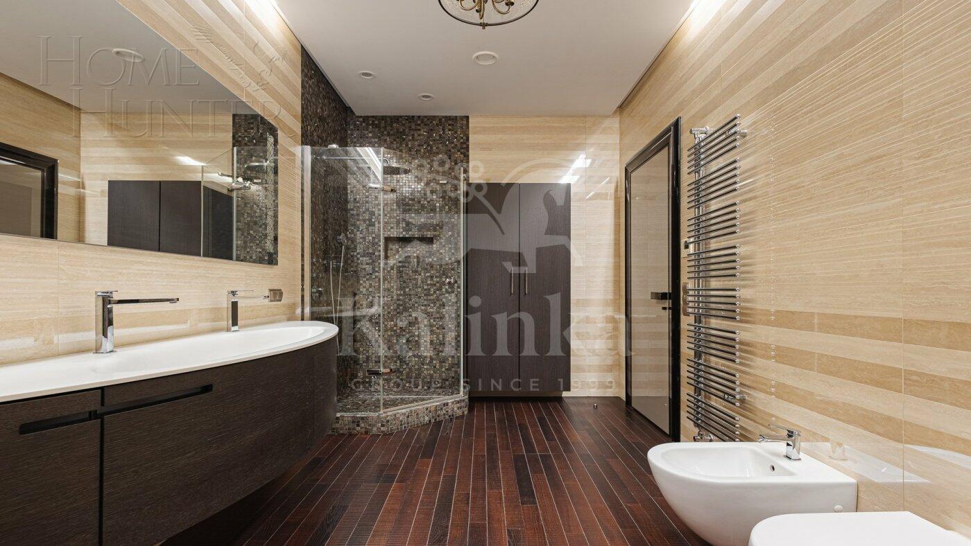 5-КОМН. КВАРТИРА С ОТДЕЛКОЙ 221 М² НА 8 ЭТАЖЕ