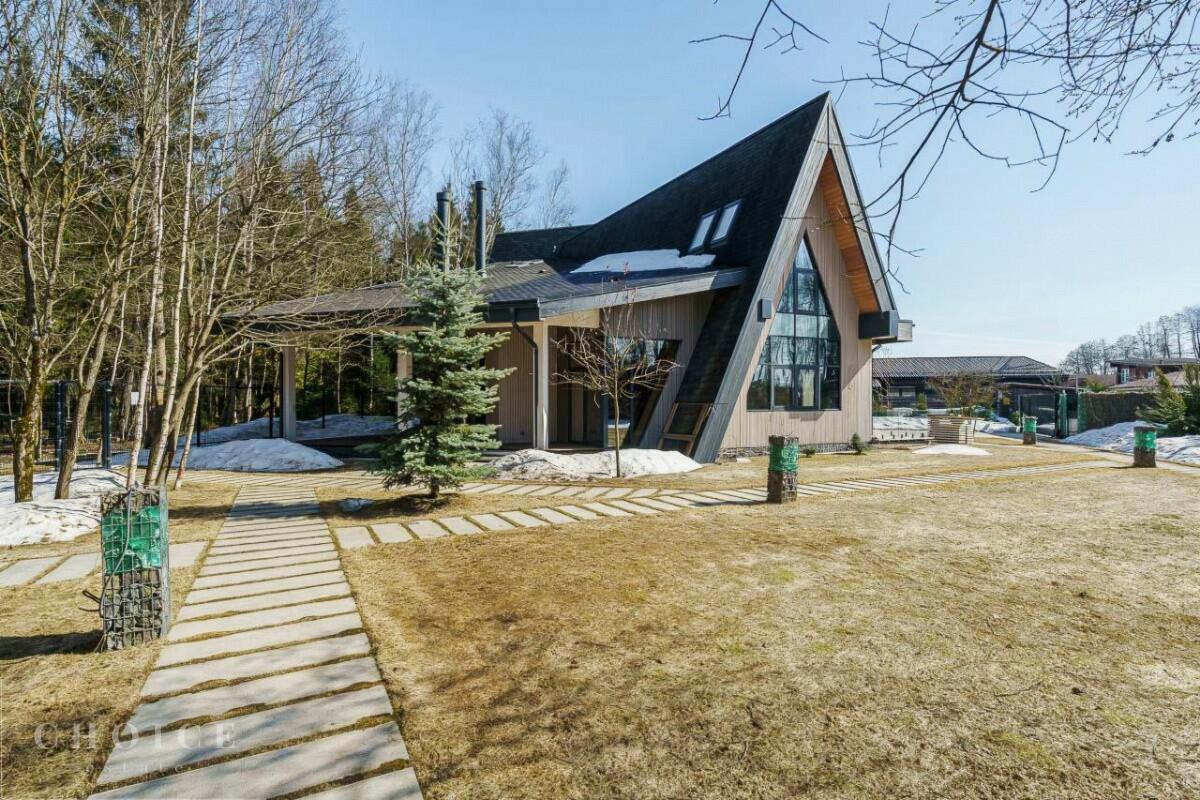 2-этажный коттедж 499 м² с отделкой