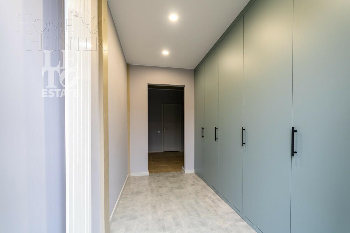 2-этажный коттедж 200 м² с отделкой