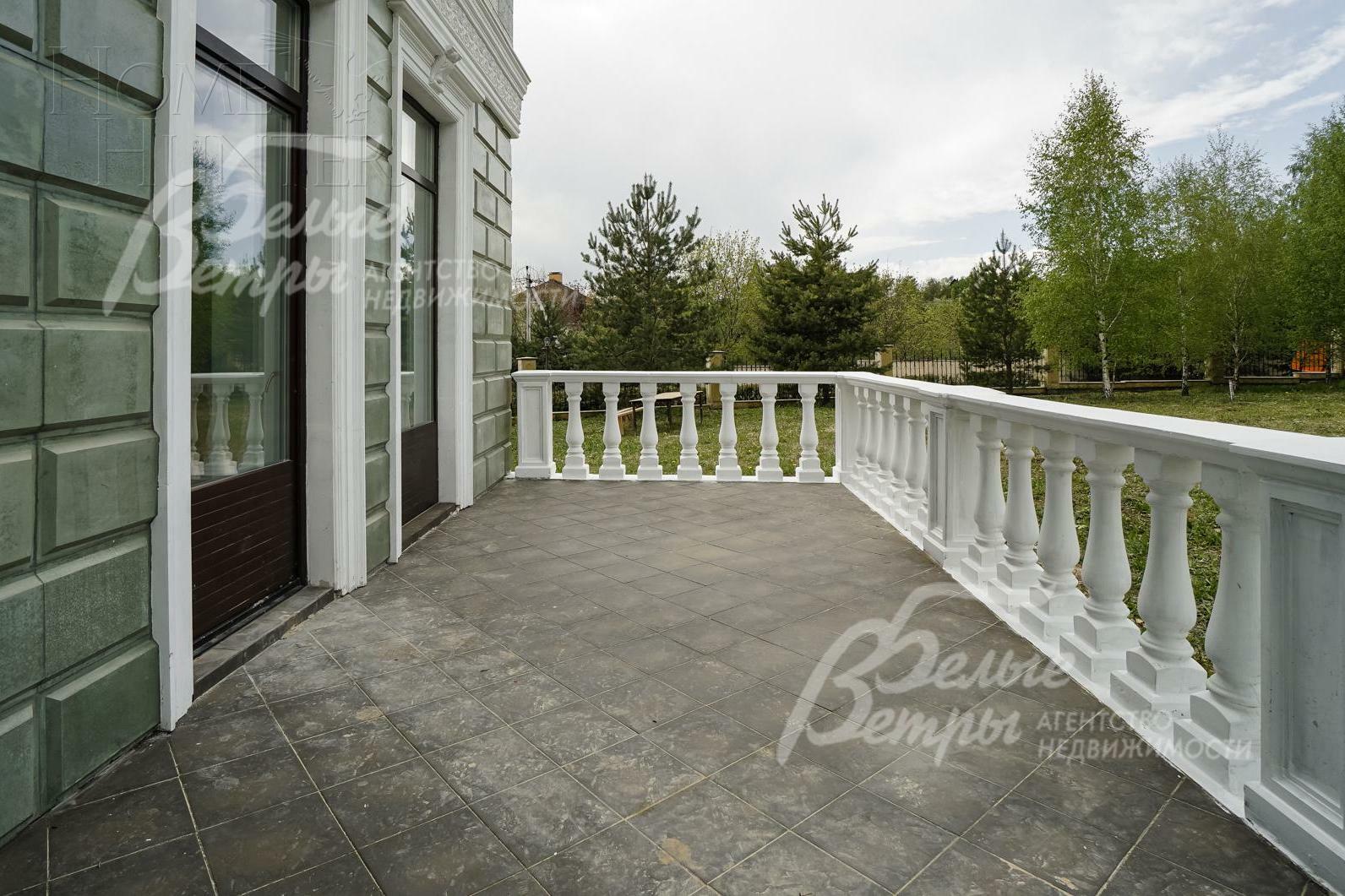 2-этажный коттедж 550 м² с отделкой