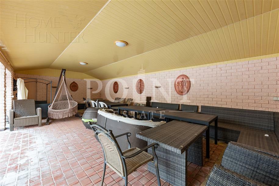 2-этажный коттедж 400 м² с отделкой