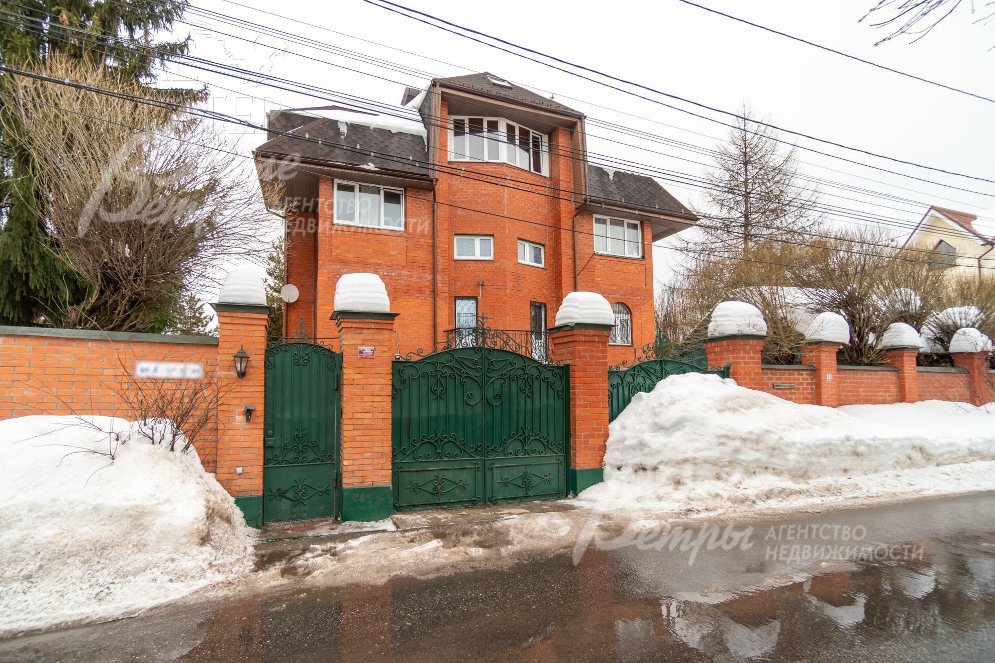 2-этажный коттедж 512 м² с отделкой