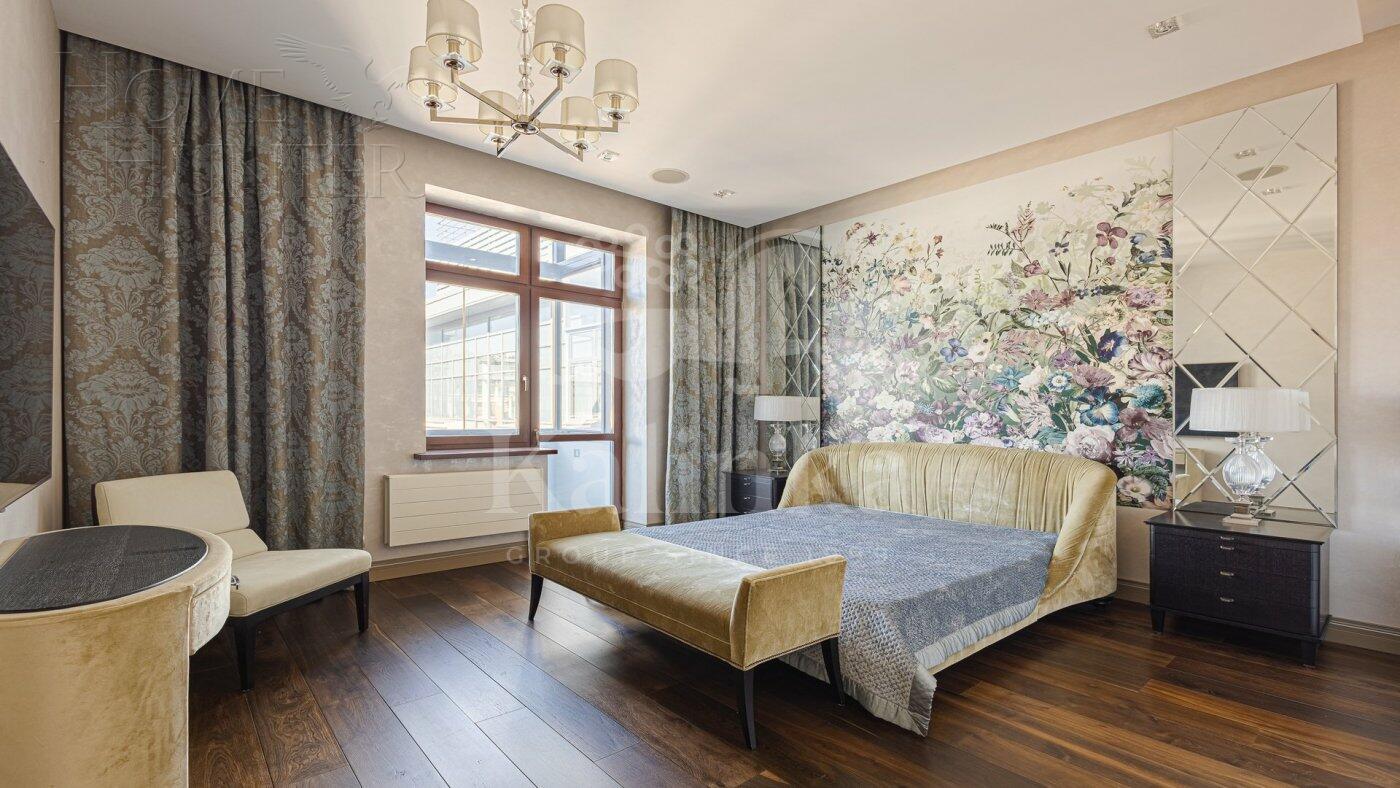 5-КОМН. КВАРТИРА С ОТДЕЛКОЙ 221 М² НА 8 ЭТАЖЕ