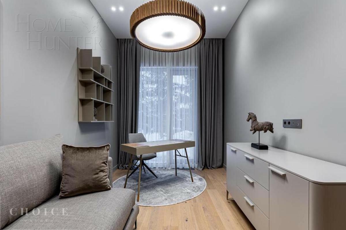 2-этажный коттедж 370 м² с отделкой