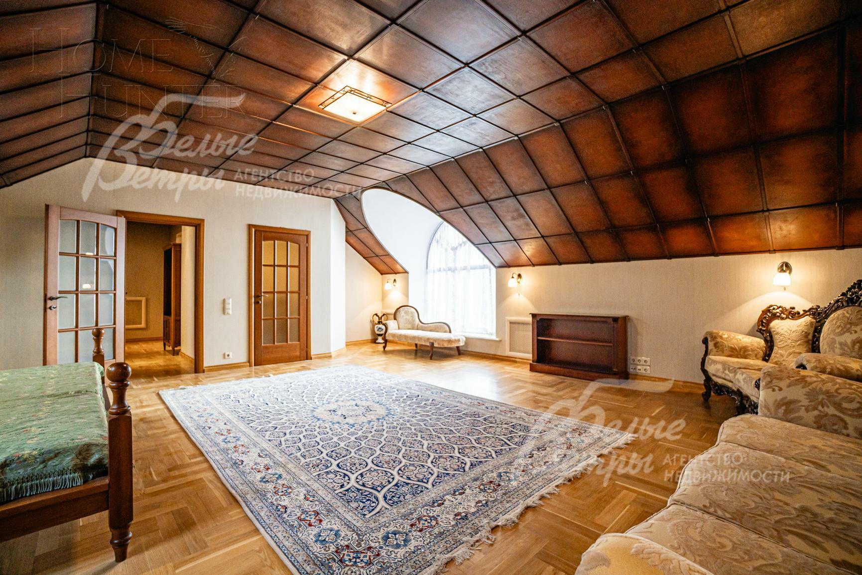 3-этажный коттедж 680 м² с отделкой