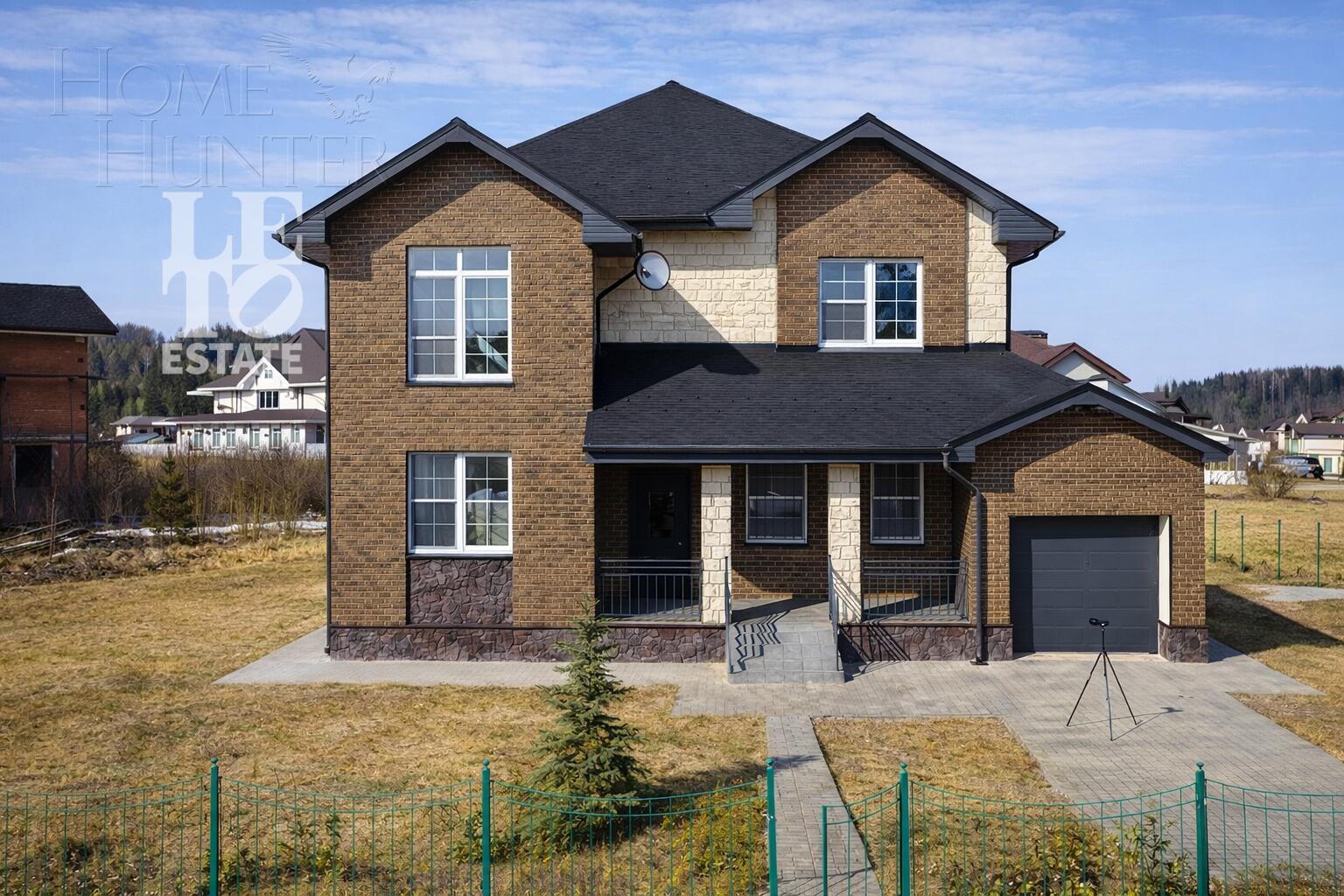 2-этажный коттедж 241.3 м² без отделки