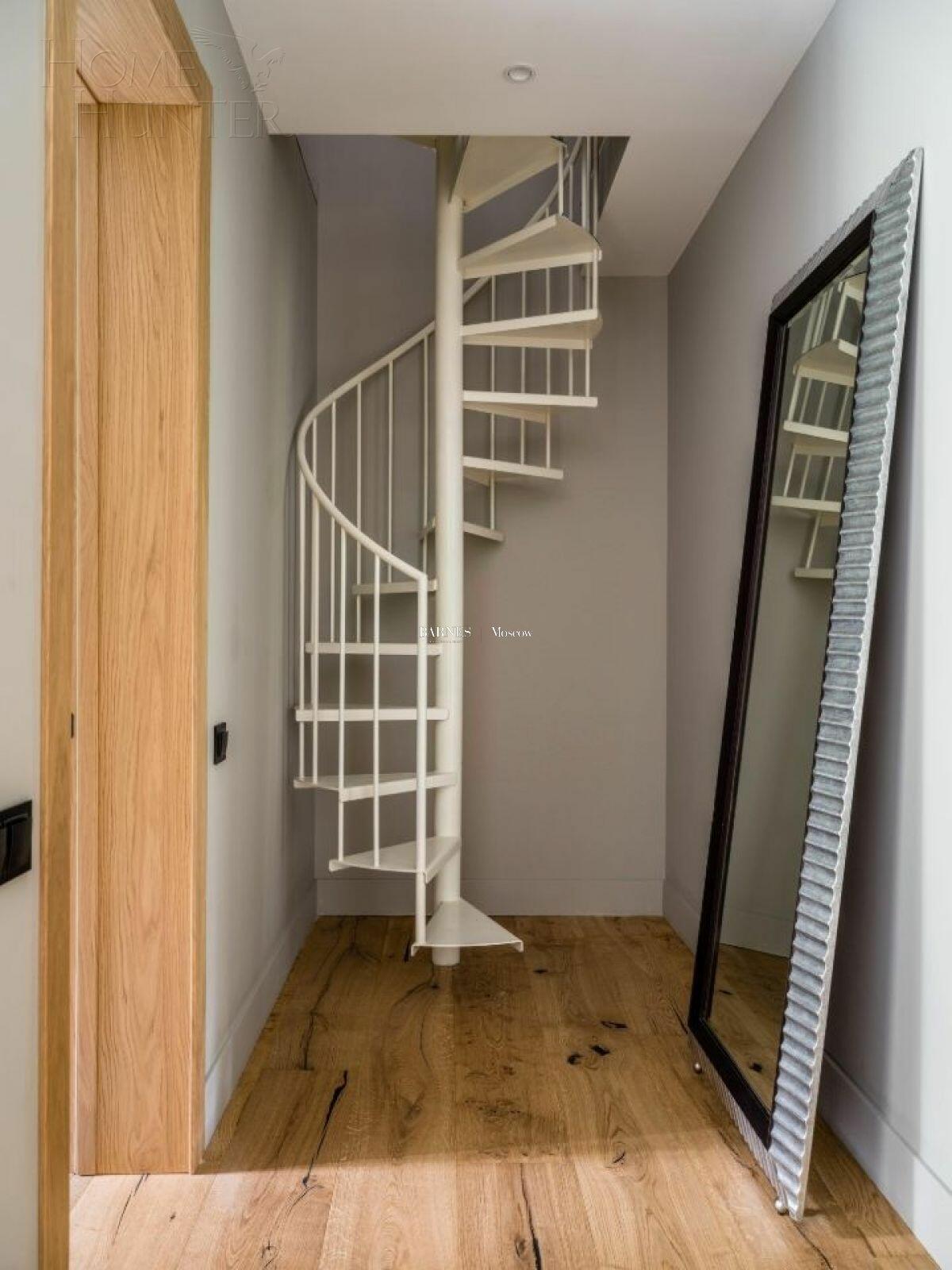 2-этажный коттедж 687 м² с отделкой