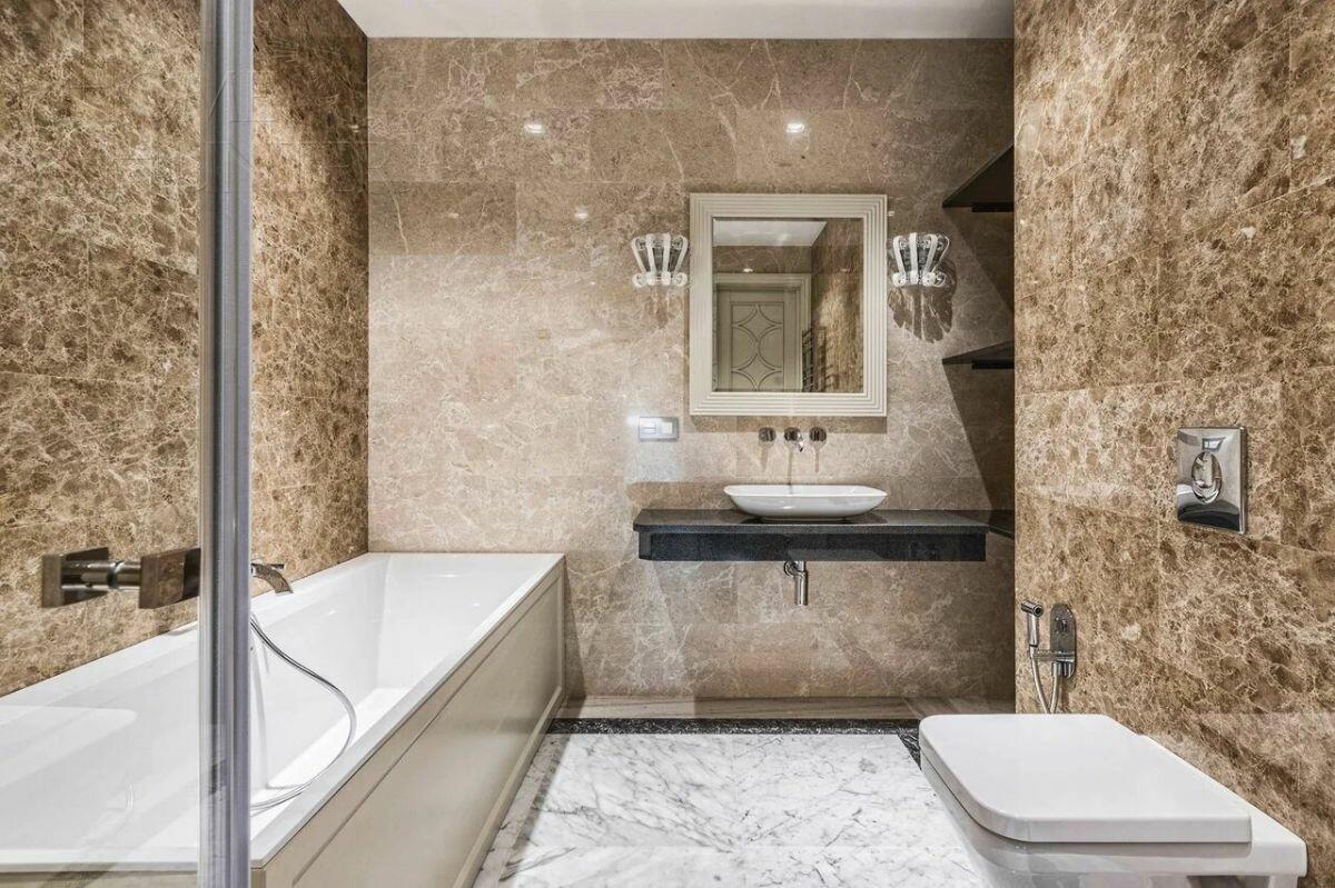 2-этажный коттедж 650 м² с отделкой