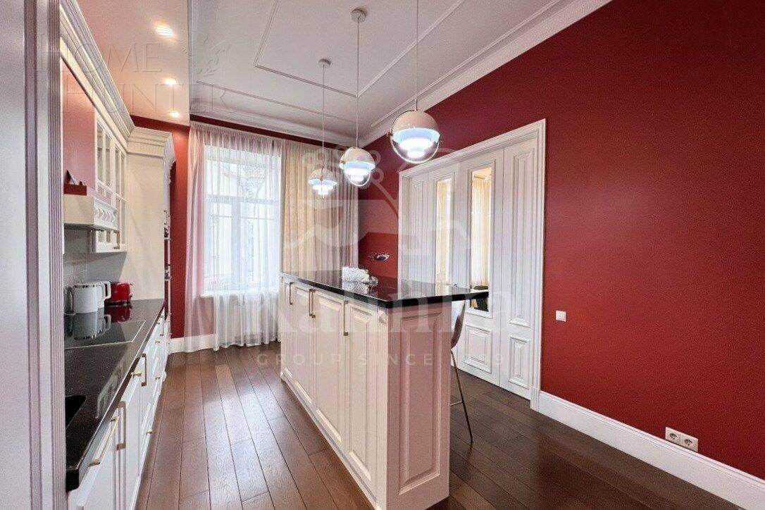 5-КОМН. КВАРТИРА С ОТДЕЛКОЙ 177 М² НА 5 ЭТАЖЕ