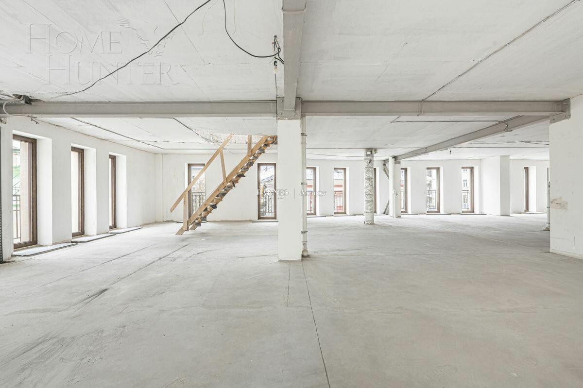 3-УРОВНЕВЫЕ АПАРТАМЕНТЫ БЕЗ ОТДЕЛКИ 664.7 М² НА 3 ЭТАЖЕ