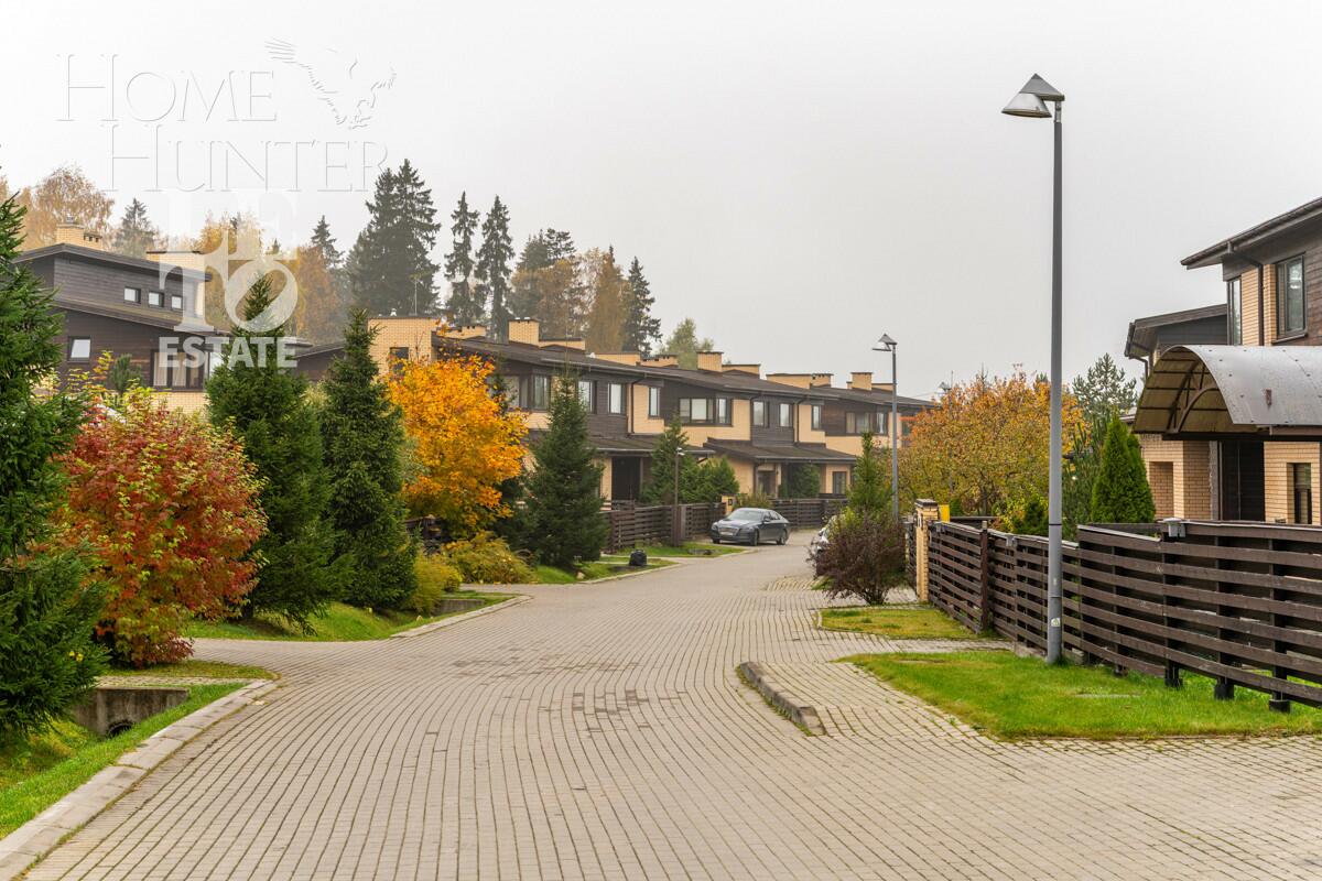 2-этажный коттедж 200 м² с отделкой