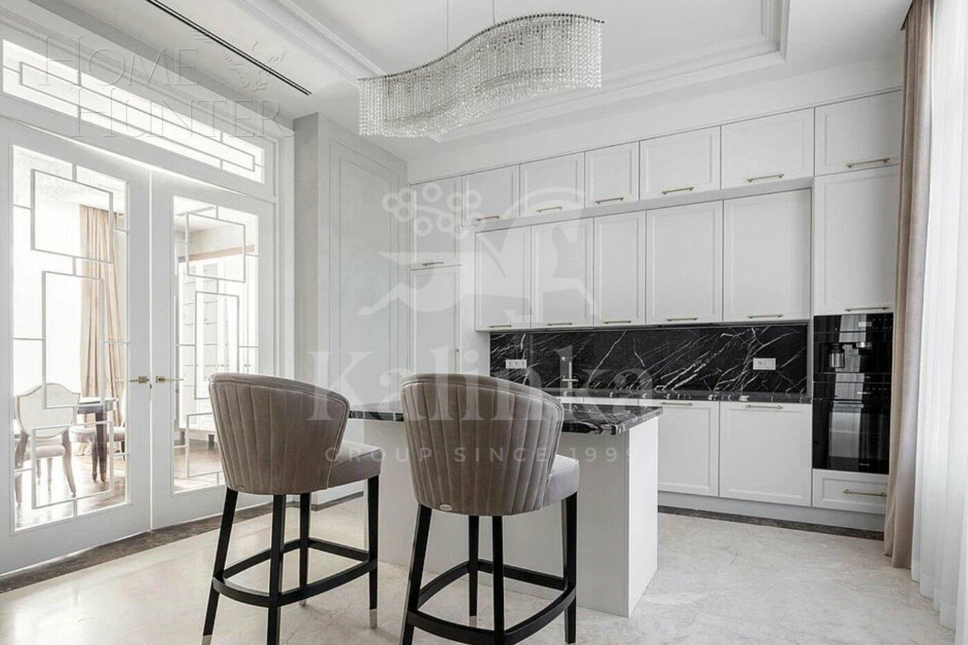 2-этажный коттедж 590 м² с отделкой