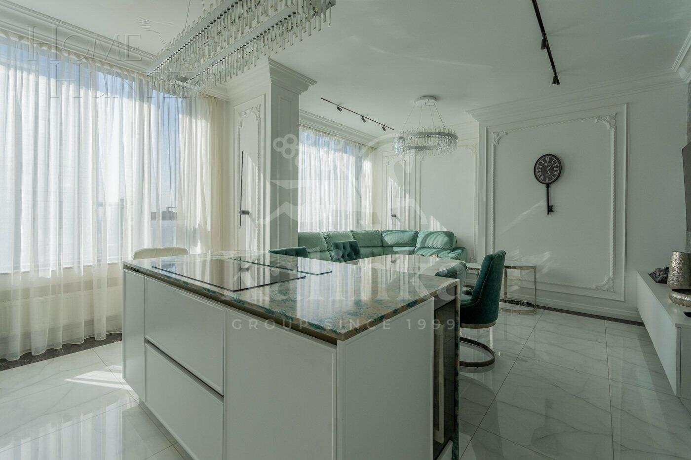 3-КОМН. КВАРТИРА С ОТДЕЛКОЙ 84 М² НА 44 ЭТАЖЕ