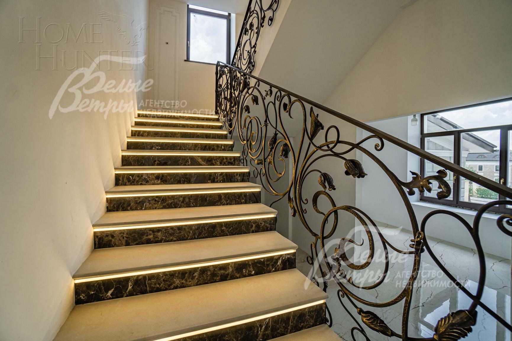 2-этажный коттедж 550 м² с отделкой