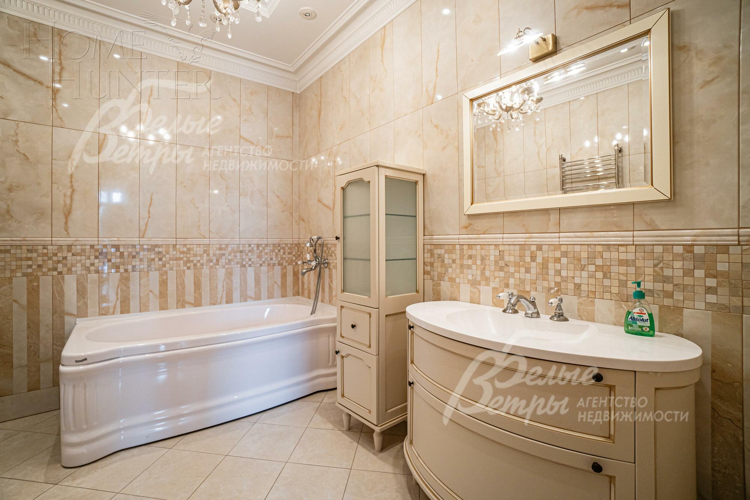 3-этажный коттедж 680 м² с отделкой